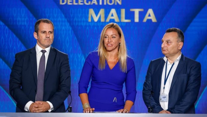 Deputetja malteze Janice Chetcuti- Regjimi duhet të përfundojë që iranianët të jetojnë në paqe Deputetja malteze Janice Chetcuti: Regjimi duhet të përfundojë që iranianët të jetojnë në paqe