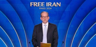 Ish-sekretari amerikan i punës Alexander Acosta: Fryma e Rezistencës jeton në rininë e Iranit