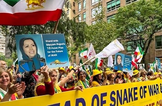 Mijëra tubohen në Nju Jork kundër regjimit iranian gjatë Asamblesë së Përgjithshme të OKB-së
