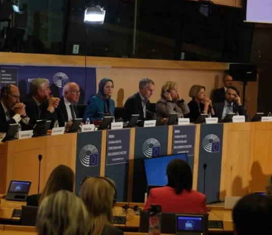 Procesi i ndryshimit të regjimit dhe roli i rezistencës së organizuar Procesi i ndryshimit të regjimit dhe roli i rezistencës së organizuar
