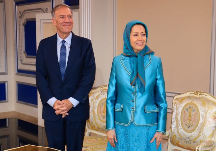 Maryam Rajavi and Mike Pompeo