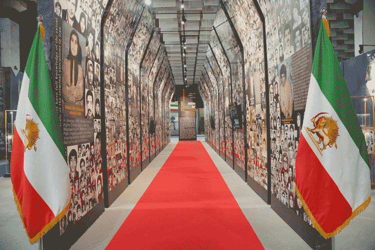 Ekspozita virtuale e luftës 120-vjeçare të popullit iranian për liri