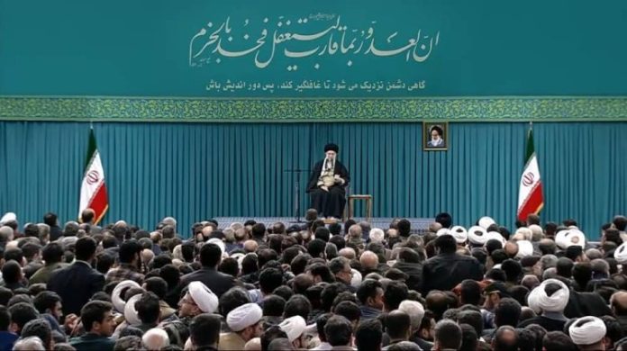 Fjalimi i Khameneit zbulon frikën e tij më të thellë ndaj popullit iranian