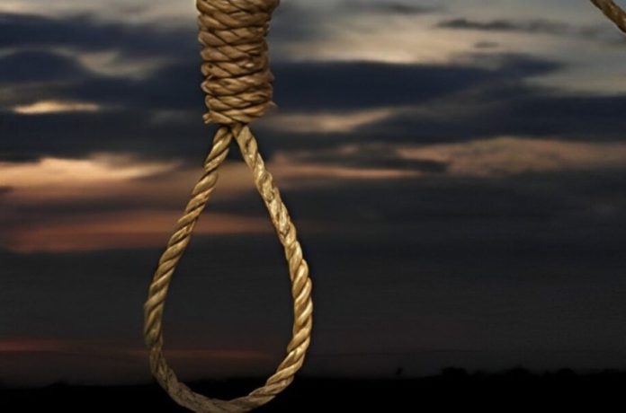 Iran- Të paktën 38 ekzekutime në javën e parë të Mordadit; Një i burgosur varet publikisht në Damghan ekzekutime