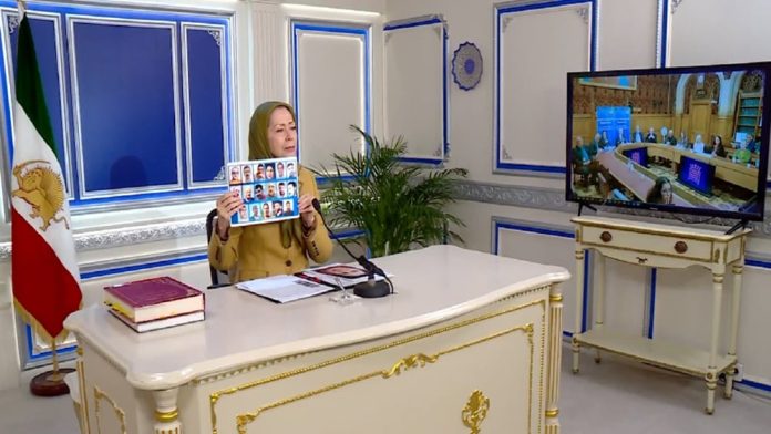 uk-parliament-konferenca-iran-te-drejtat-e-njeriut Në një konferencë të Parlamentit Britanik, deputetë nga të gjitha partitë dhe Maryam Rajavi kërkuan fundin e ekzekutimeve masive dhe mbështetje për popullin iranian.