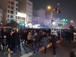 Kryengritja në Iran në ditën e 24-të (janar 2026): regjimi në panik me "kushte lufte", bllokim interneti mbi 280 orë, përleshje të ashpra