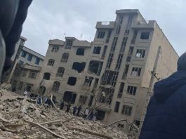 As Pajtimi dhe as Lufta Nuk Do ta Çlirojnë Iranin Asnjë pajtim diplomatik as sulme ushtarake nuk do ta lirë Iranin nga regjimi klerikal. Vetëm populli iranian dhe rezistenca e organizuar demokratike mund të sjellin ndryshim të vërtetë. Analizë mbi dështimin e appeasement-it dhe iluzionin e luftës.