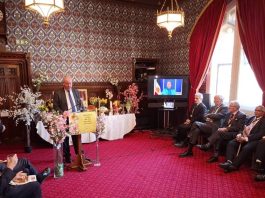 Deputetë Britanikë dhe Aktivistë Kërkojnë Njohjen e Qeverisë së Përkohshme të NCRI-së Më 26 mars 2026, deputetë britanikë dhe aktivistë në Parlamentin e Mbretërisë së Bashkuar kërkuan njohjen e qeverisë së përkohshme të Këshillit Kombëtar të Rezistencës së Iranit (NCRI), shpalljen e IRGC-së si organizatë terroriste dhe mbështetjen e Planit me Dhjetë Pika të Maryam Rajavi për një Republikë laike, demokratike dhe jo-bërthamore në Iran.