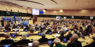 Konferenca në Parlamentin Evropian kërkoi veprime më të forta të BE-së kundër regjimit iranian, ndalimin e ekzekutimeve politike dhe mbështetje për rezistencën demokratike të Iranit.