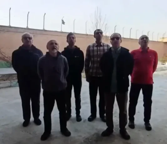Protestues iranianë sfidues këndojnë në një video të tmerrshme para se të varen: “Froni i tiranit do të thyhet”