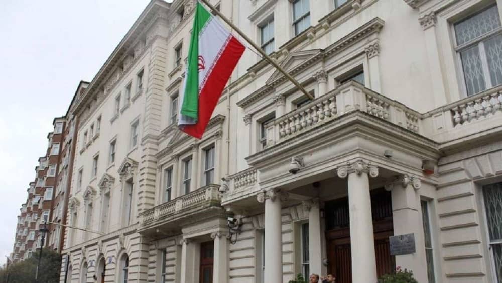 Një analizë mbi rolin e ambasadave të regjimit iranian në shmangien e sanksioneve, spiunazh, prokurimin e teknologjive të ndaluara dhe mbështetjen e operacioneve të fshehta të Teheranit në Perëndim.