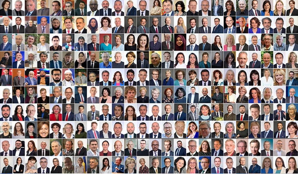 Mbi 3,000 liderë nga 55 vende kërkojnë fund të ekzekutimeve politike në Iran dhe mbështesin tranzicionin demokratik të NCRI-së sipas planit 10-pikësh të Maryam Rajavi. Një thirrje historike për ndryshim.